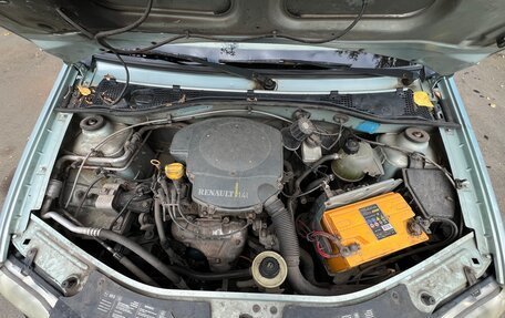 Renault Logan I, 2005 год, 185 000 рублей, 11 фотография