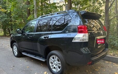 Toyota Land Cruiser Prado 150 рестайлинг 2, 2010 год, 2 800 000 рублей, 6 фотография