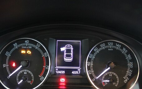 Skoda Rapid I, 2018 год, 1 197 000 рублей, 19 фотография