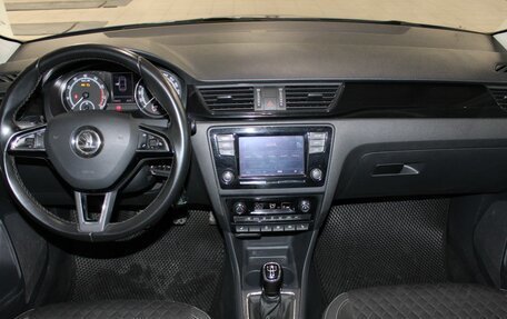 Skoda Rapid I, 2018 год, 1 197 000 рублей, 16 фотография