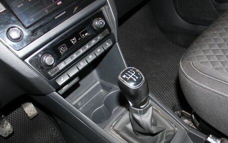 Skoda Rapid I, 2018 год, 1 197 000 рублей, 17 фотография