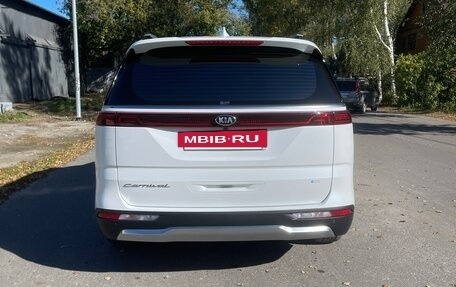 KIA Carnival, 2020 год, 4 990 000 рублей, 3 фотография