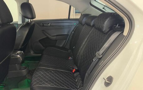Skoda Rapid I, 2018 год, 1 045 000 рублей, 14 фотография