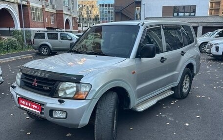 Mitsubishi Pajero III рестайлинг, 2000 год, 350 000 рублей, 1 фотография