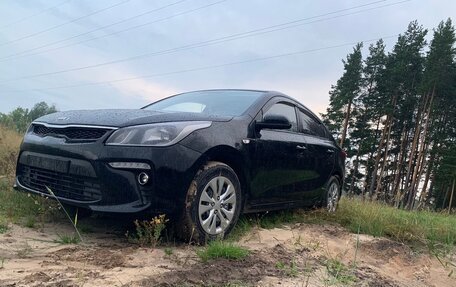 KIA Rio IV, 2018 год, 1 300 000 рублей, 5 фотография