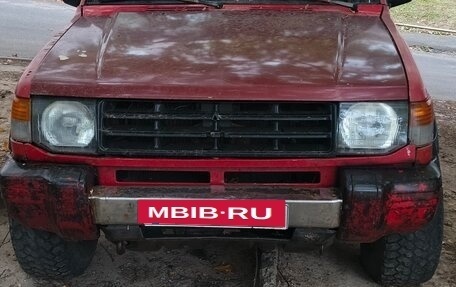 Mitsubishi Pajero III рестайлинг, 1993 год, 230 000 рублей, 4 фотография