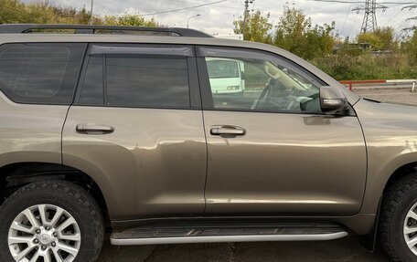 Toyota Land Cruiser Prado 150 рестайлинг 2, 2014 год, 3 690 000 рублей, 4 фотография