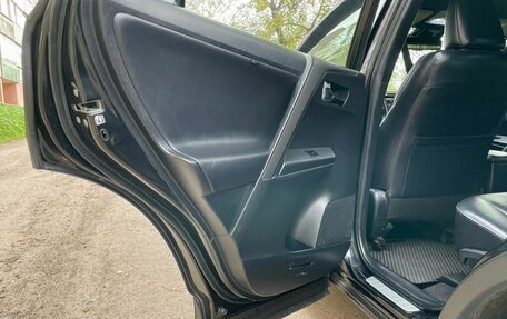 Toyota RAV4, 2013 год, 1 590 000 рублей, 30 фотография