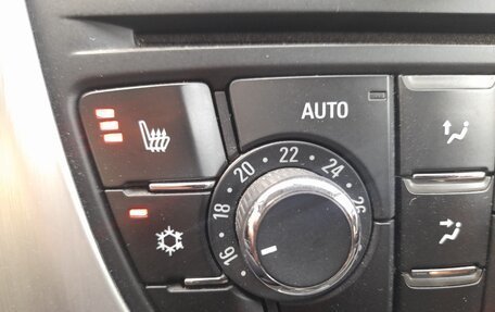 Opel Astra J, 2012 год, 950 000 рублей, 28 фотография