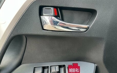 Toyota RAV4, 2015 год, 1 970 000 рублей, 17 фотография