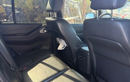 Nissan Pathfinder, 2011 год, 1 300 000 рублей, 9 фотография