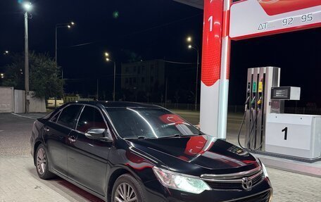 Toyota Camry, 2016 год, 1 850 000 рублей, 2 фотография