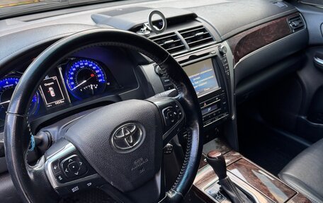 Toyota Camry, 2016 год, 1 850 000 рублей, 10 фотография