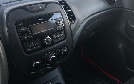 Renault Kaptur I рестайлинг, 2017 год, 1 050 000 рублей, 11 фотография