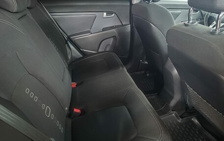 KIA Sportage III, 2011 год, 999 000 рублей, 19 фотография