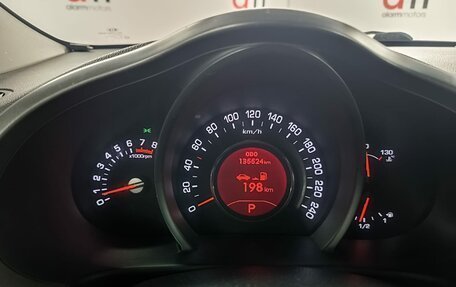 KIA Sportage III, 2011 год, 999 000 рублей, 14 фотография