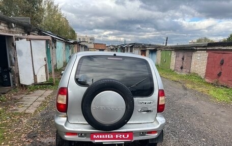 Chevrolet Niva I рестайлинг, 2005 год, 300 000 рублей, 3 фотография