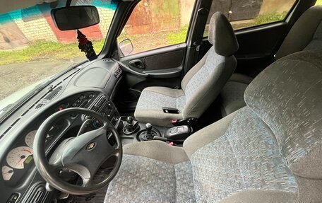 Chevrolet Niva I рестайлинг, 2005 год, 300 000 рублей, 8 фотография