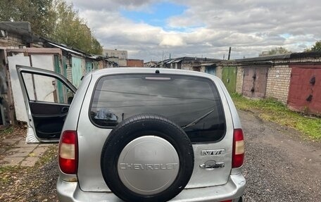 Chevrolet Niva I рестайлинг, 2005 год, 300 000 рублей, 14 фотография