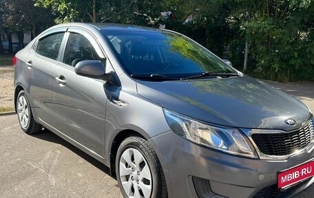 KIA Rio III рестайлинг, 2014 год, 999 000 рублей, 3 фотография