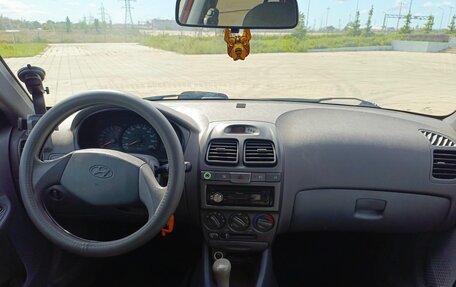 Hyundai Accent II, 2011 год, 670 000 рублей, 3 фотография