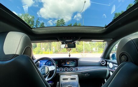 Mercedes-Benz E-Класс, 2019 год, 4 300 000 рублей, 15 фотография