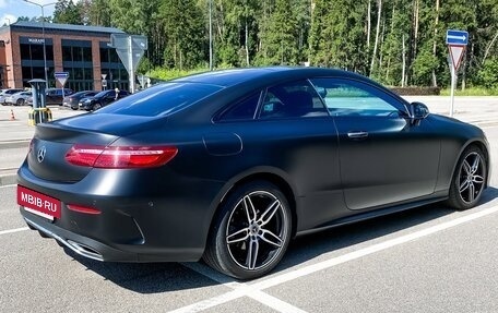 Mercedes-Benz E-Класс, 2019 год, 4 300 000 рублей, 5 фотография