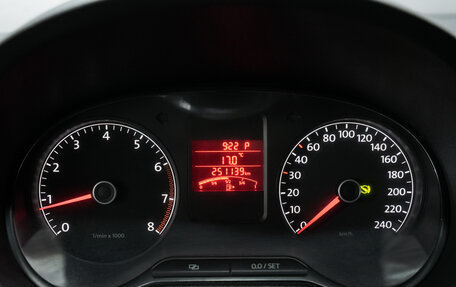 Volkswagen Polo VI (EU Market), 2013 год, 747 000 рублей, 13 фотография