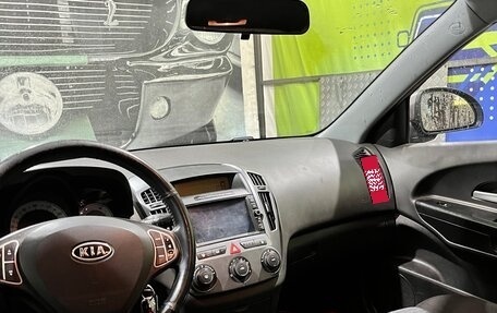 KIA cee'd I рестайлинг, 2007 год, 550 000 рублей, 18 фотография