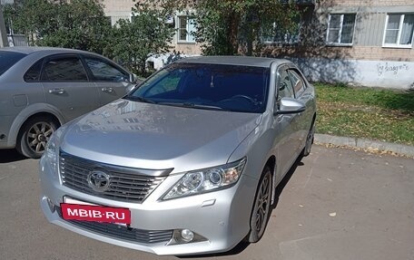 Toyota Camry, 2014 год, 2 170 000 рублей, 4 фотография
