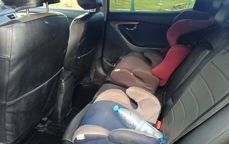 Hyundai Elantra V, 2012 год, 780 000 рублей, 3 фотография