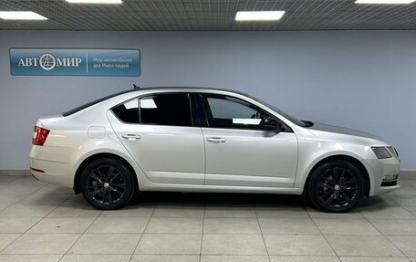 Skoda Octavia, 2018 год, 1 732 000 рублей, 8 фотография