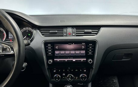 Skoda Octavia, 2018 год, 1 732 000 рублей, 20 фотография