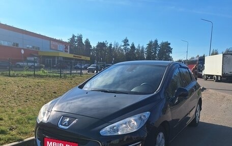 Peugeot 308 II, 2013 год, 495 000 рублей, 1 фотография