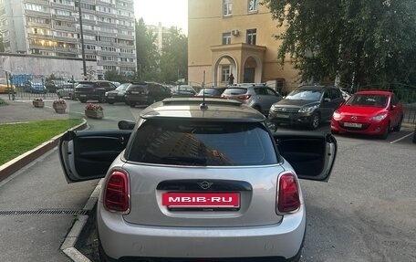 MINI Hatch, 2019 год, 2 500 000 рублей, 4 фотография