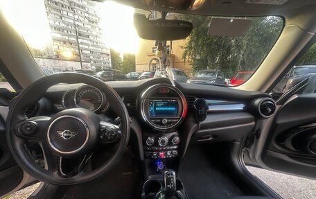 MINI Hatch, 2019 год, 2 500 000 рублей, 6 фотография