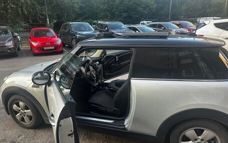 MINI Hatch, 2019 год, 2 500 000 рублей, 5 фотография