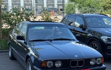 BMW 5 серия, 1992 год, 780 000 рублей, 27 фотография
