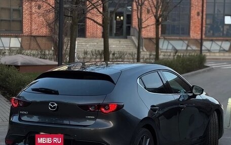 Mazda 3, 2020 год, 2 050 000 рублей, 6 фотография