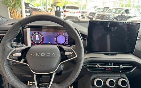 Skoda Kodiaq, 2025 год, 5 700 000 рублей, 18 фотография