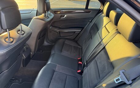 Mercedes-Benz E-Класс, 2013 год, 1 850 000 рублей, 7 фотография