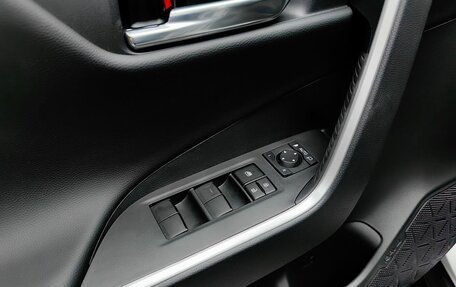 Toyota RAV4, 2025 год, 4 200 000 рублей, 20 фотография