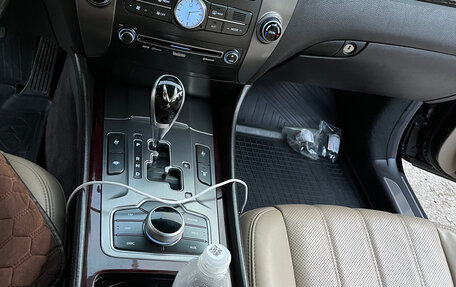 Hyundai Equus II, 2012 год, 1 500 000 рублей, 16 фотография