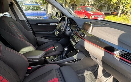 BMW X1, 2018 год, 2 300 000 рублей, 18 фотография