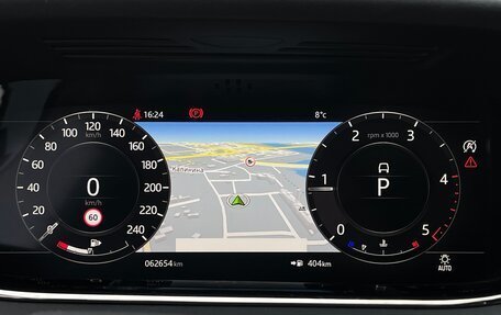 Land Rover Range Rover Evoque II, 2020 год, 4 000 000 рублей, 24 фотография