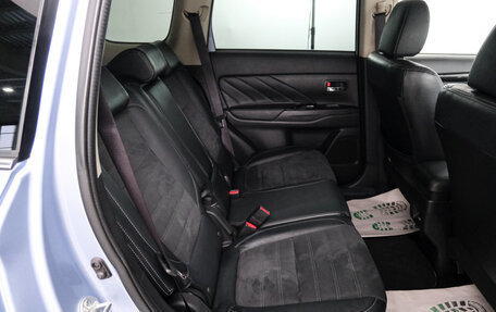 Mitsubishi Outlander III рестайлинг 3, 2016 год, 2 539 000 рублей, 24 фотография