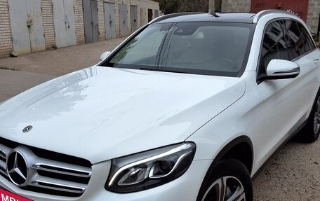 Mercedes-Benz GLC, 2017 год, 4 500 000 рублей, 2 фотография