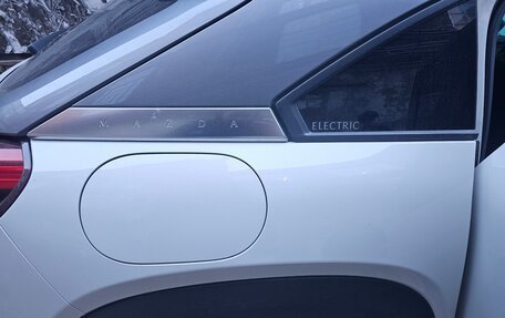 Mazda MX-30, 2020 год, 2 100 000 рублей, 6 фотография