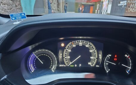 Mazda MX-30, 2020 год, 2 100 000 рублей, 17 фотография