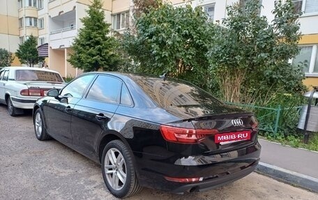 Audi A4, 2017 год, 2 150 000 рублей, 3 фотография